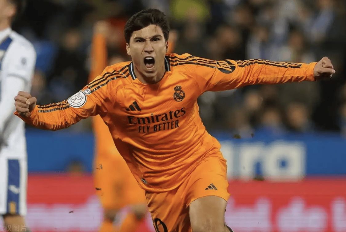 开云下载-塞维利亚转会