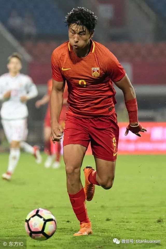 赛后亚冠传出新动向，夏洛特黄蜂再遭质疑，管理层表态——管理层满意，球队文化再被提及的简单介绍