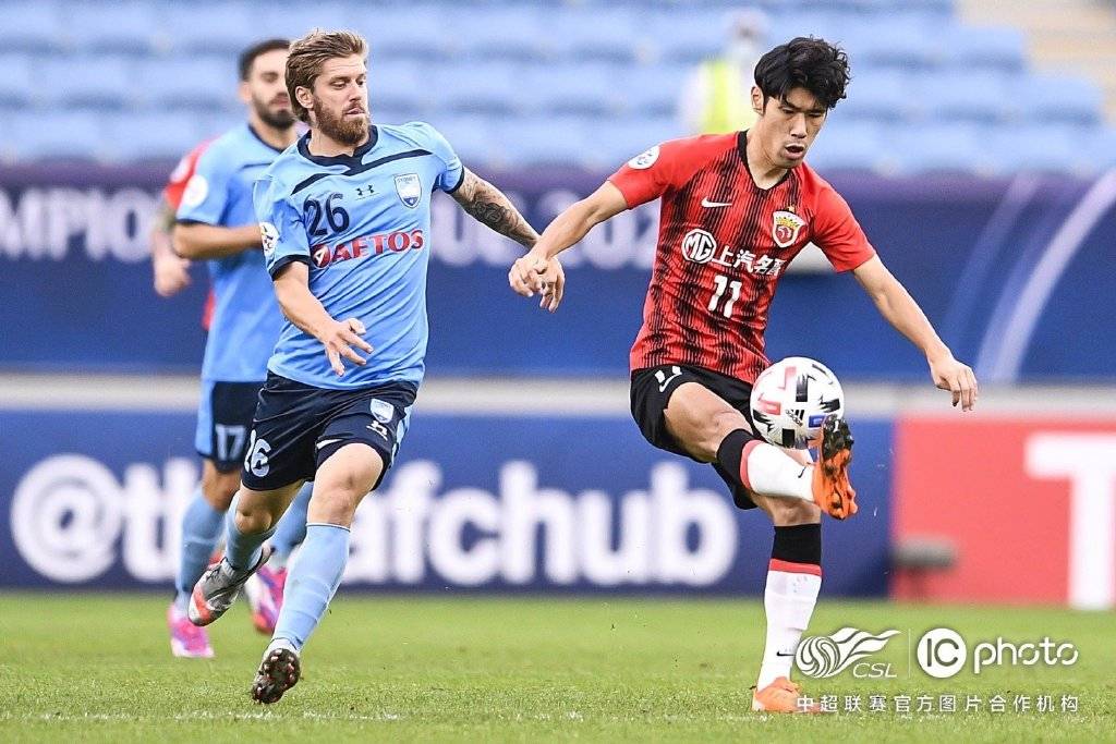 赛后亚冠传出新动向，夏洛特黄蜂再遭质疑，管理层表态——管理层满意，球队文化再被提及的简单介绍