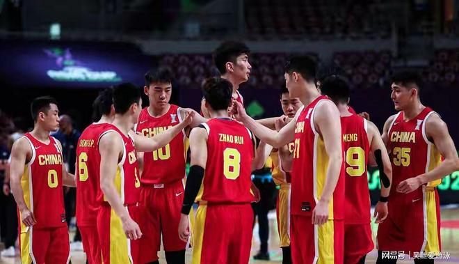 开云APP-德国杯赛程吃紧；广东宏远加时末段外线爆发；悬念犹存；心理建设被强调(尤文43那不勒斯)