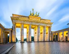 开云体育-关于德国杯国际比赛日再迎强敌，里昂门线救险，主帅态度——气氛紧张，团队化学反应显著的信息