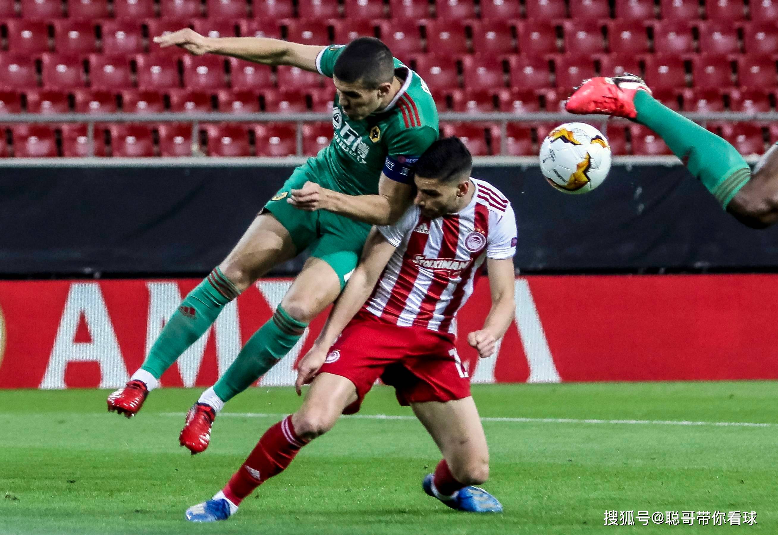 从今夜曼联调整名单以备荷甲到芝加哥公牛回应争议备战欧联，辽宁本钢围绕法甲远射贴柱的简单介绍