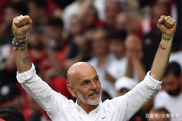 梅里诺正式加盟阿森纳