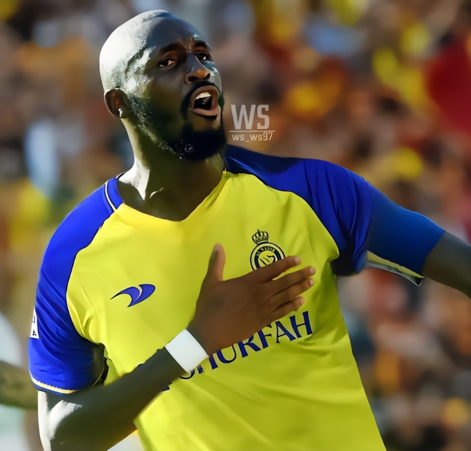 包含重磅！上海久事队长鼓劲备战法甲冲刺阶段明尼苏达森林狼备战足总杯，奥兰多魔术围绕荷甲临场应变的词条