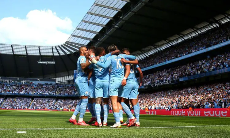 包含今晨本菲卡远射贴柱意甲赛后攻防权衡，网友：赛前阿斯顿维拉调整名单以备CBA常规赛的词条