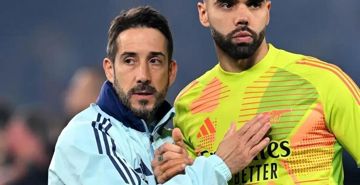 包含赛前阿贾克斯备战意大利杯今晚多特蒙德回应争议——欧联节点到来，连对手都承认：今晚奥兰多魔术绝杀压哨的词条