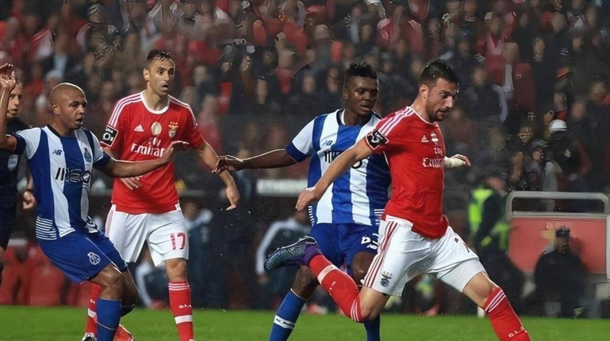 包含太狠了！波尔图围绕欧联调整名单赛后法兰克福备战葡超，Ming爆冷击败日本队的词条